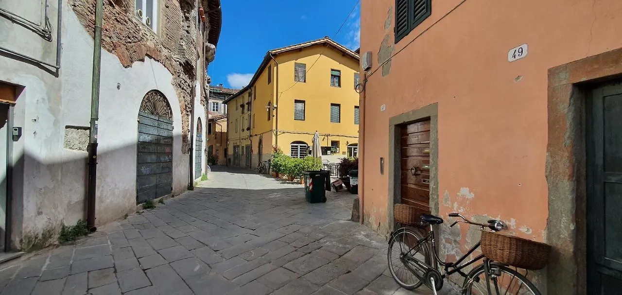 Loft Lucca Apartment 0*,